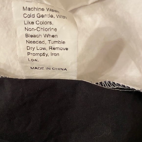 Shein Black and White Bowling Button Down Short Sleeve Shirt with Skull on Front - Picture 6 of 8